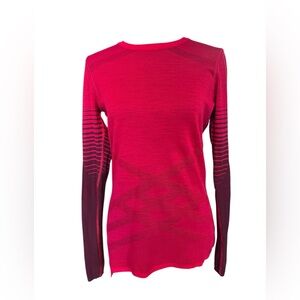 Women's Intraknit™ Merino 200 Crew In Pomegranate Red SW016412 sz large NWOT